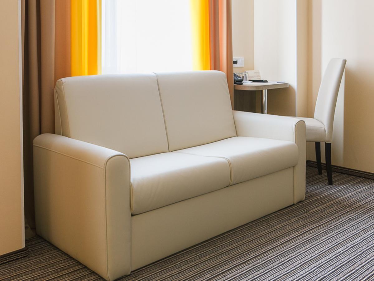 Raziotel Kyiv Yamska Dış mekan fotoğraf